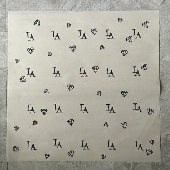 Custom wrapping paper 30 Sheets - Picture 3 of 13